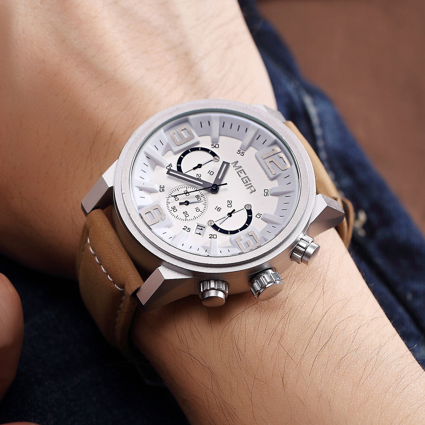 MEGIR Luxury Men's Watch Fashion Simple Casual Sports Watches for Mens Leather Strap Waterproof Quartz Chronograph Clock 3010-2